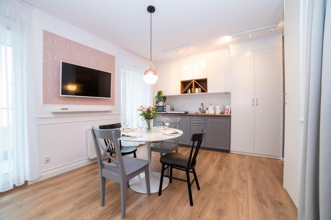 Heaven Apartment In The Old Town With Private Parking Гданськ Екстер'єр фото