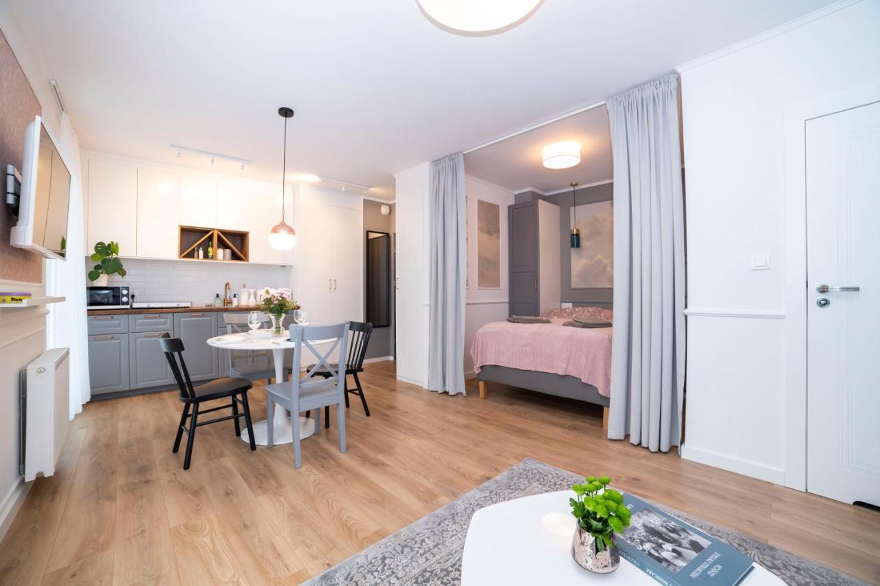 Heaven Apartment In The Old Town With Private Parking Гданськ Екстер'єр фото
